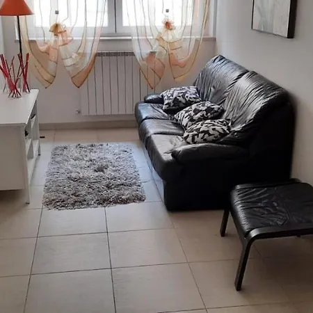 Apartment Interno 5a *